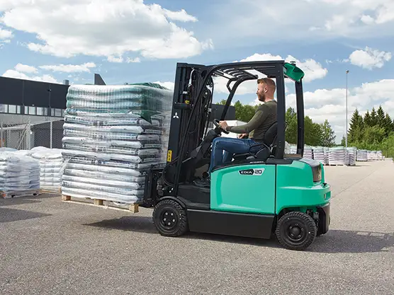 carrelli elevatori elettrici mitsubishi - dealer ufficiale Treviso - Belluno - Venezia - Oderzo - TVM Carrelli Elevatori